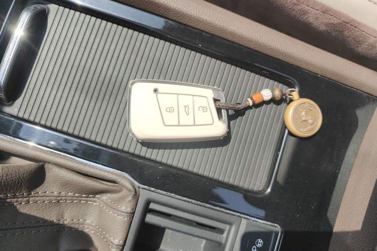 Used Volkswagen Viloran 2020 330TSI Business Edition Vehicle Key