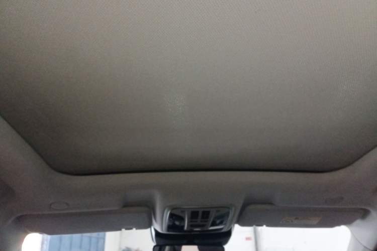 Used Wey VV6 2021 2.0T Two-Wheel Drive Smart Plus
