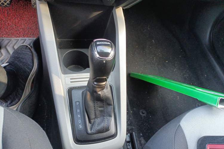 Used Skoda Fabia 2016 1.4L Automatic Car Enjoy Edition