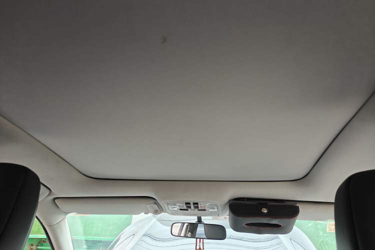 Used Toyota Highlander 2015 2.0T Four-Wheel Drive Luxury Edition 7-Seater Headliner