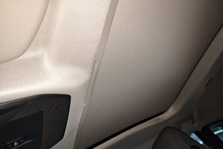 Used Citroen C5 X 2021 1.6T Flagship Edition Headliner