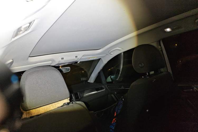 Used Volkswagen Golf Sportsvan 2016 230TSI Automatic Trend Edition
