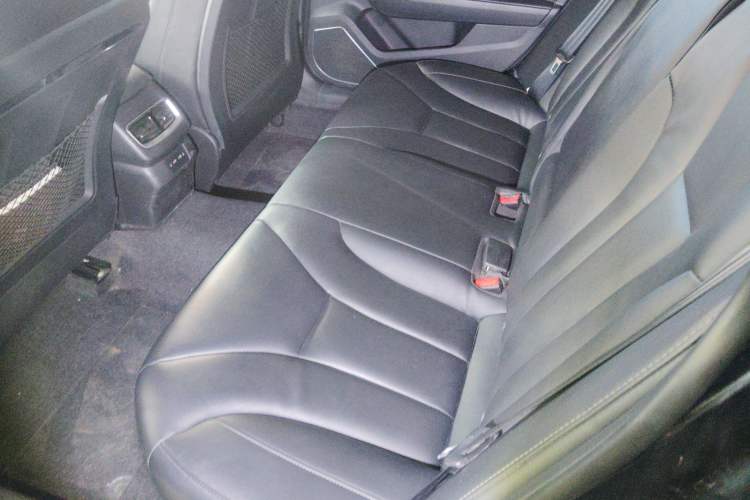 Used Hongqi H5 2022 Classic Model 1.5T DCT Flagship Edition
