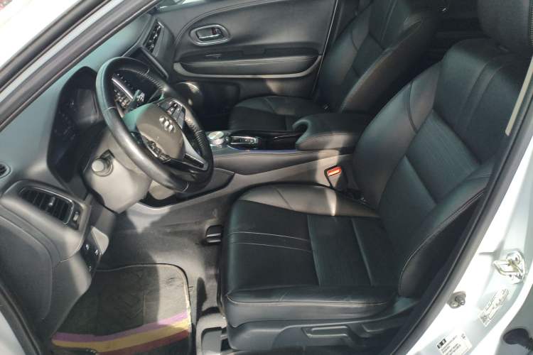 Used Everus VE-1 2022 TA Leading Edition
