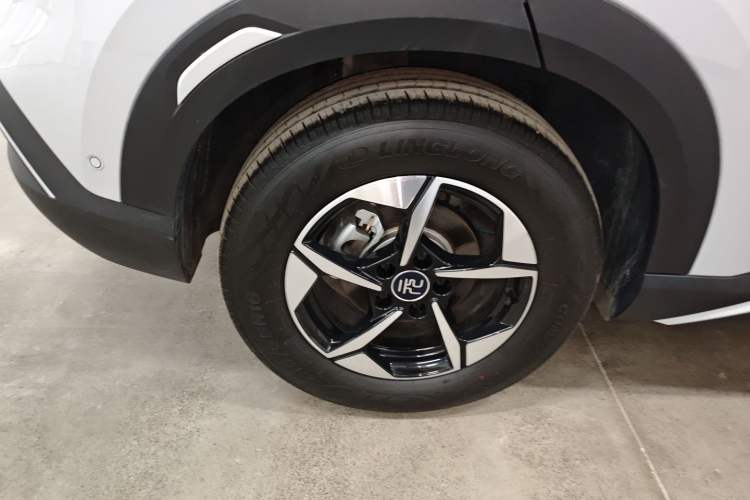 Used BYD Yuan UP 2025 Intelligent Driving Version 401 km Leading Edition