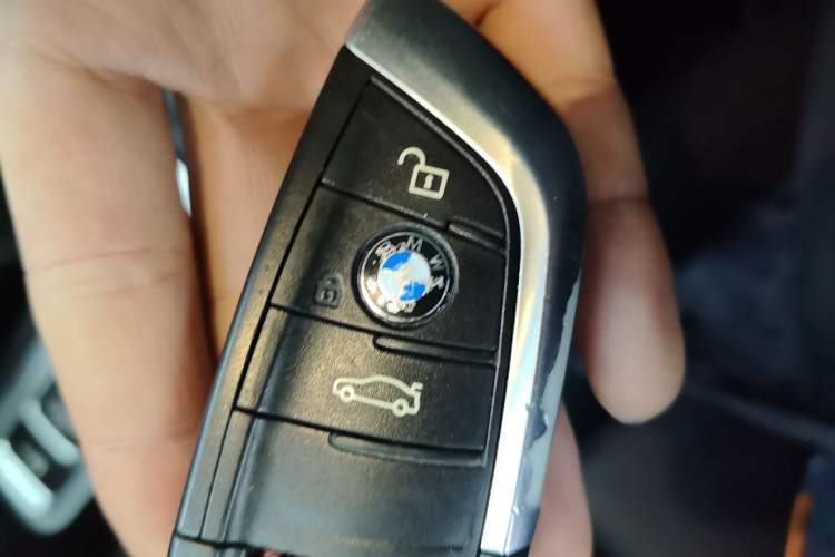 Used BMW 1 Series 2018 Facelifted 118i Sport Edition Vehicle Key