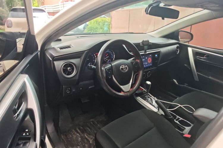 Used Toyota Corolla 2017 Revised Version 1.2T S-CVT GL-i Driver Seat