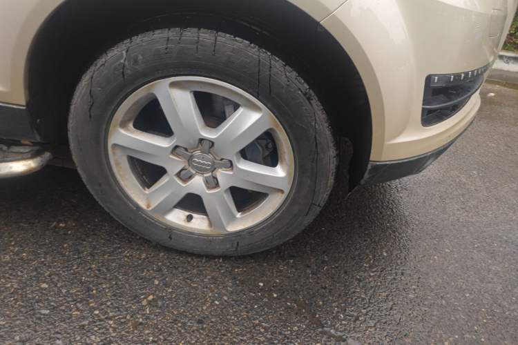 Used Audi Q7 2014 35 TFSI quattro Ambition model
