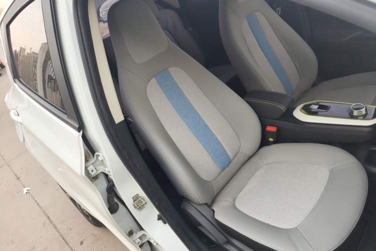 Used CHANGAN OSHAN Benni E-Star 2022 Qingxin Edition Colorful Model Lithium Iron Phosphate
