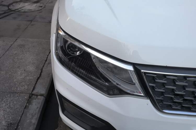 Used CHANGAN OSHAN CX70 2017 CX70T 1.5T Automatic Zunqing Edition