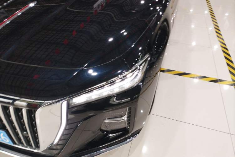 Used Hongqi H5 2025 2.0T Automatic Flag Edition – 500 000 Units Commemorative Version