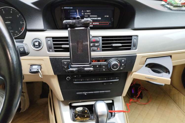 Used BMW 3 Series 2011 320i Luxury Edition