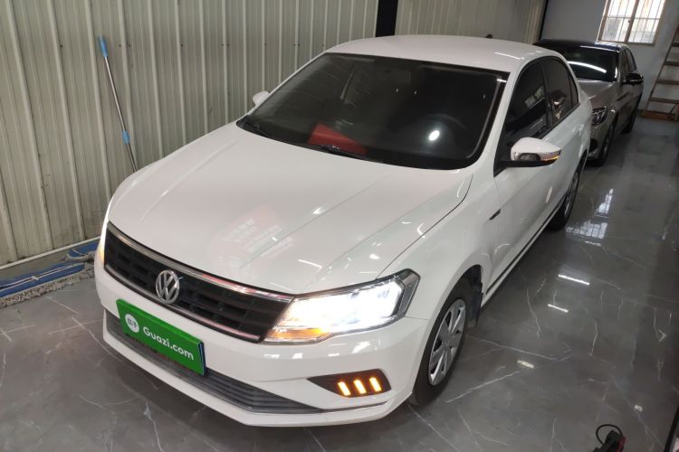 Used Volkswagen Jetta 2017 1.5L Automatic Fashion Model