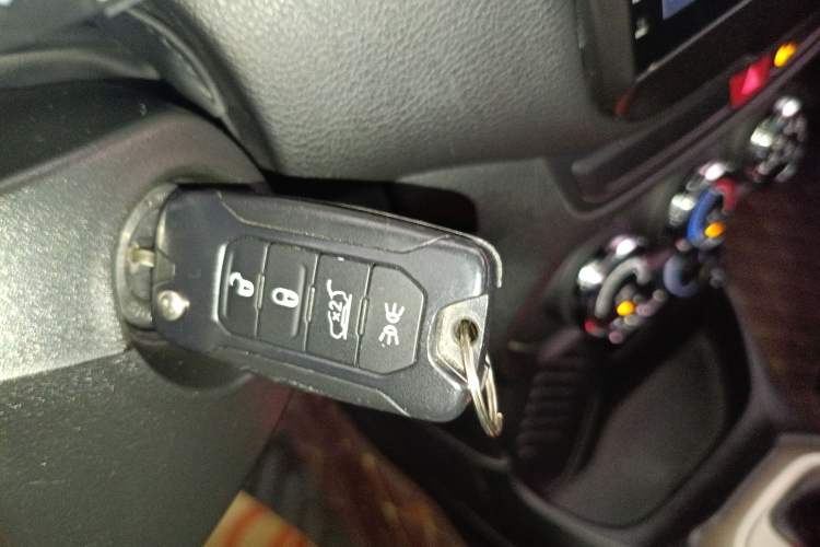 Used Jeep Renegade 2017 180T Automatic Kinetic Edition+