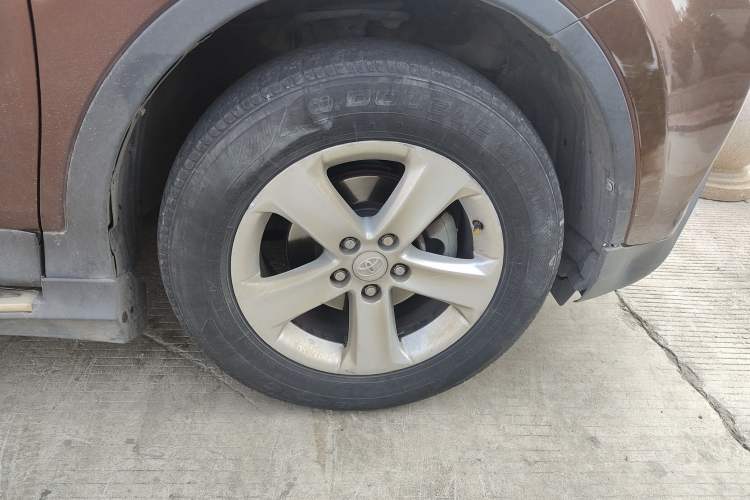 Used Toyota RAV4 2013 2.5L Automatic 4x4 Elite Edition