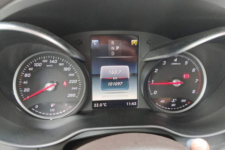 Used Mercedes-Benz GLC 2019 Refreshed GLC 300 L 4MATIC Dynamic Edition
