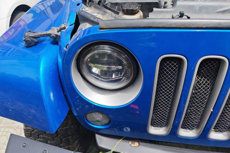 Used Jeep Wrangler 2015 2.8TD Sahara Four-Door Comfort Edition
