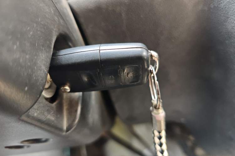 Used Wuling Zhiguang 2015 1.2L Practical LS-I Model