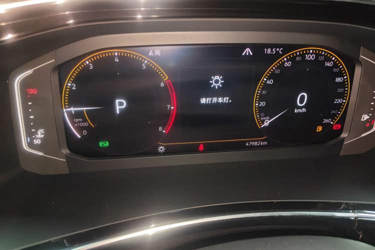 Used Volkswagen Tayron 2019 380TSI All-Wheel Drive R-Line China V-standard Instrument Cluster