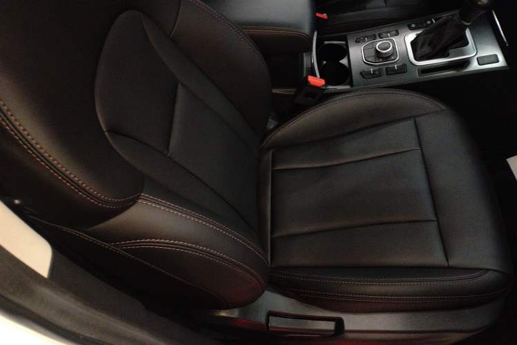 Used Haval H6 Coupe 2018 Red-Label 1.5T Automatic Two-Wheel Drive Luxury Model
