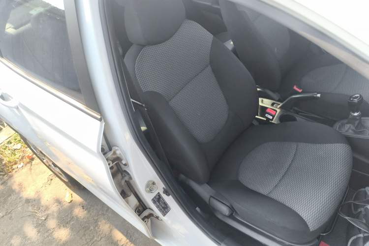 Used Hyundai Verna (older generation) 2017 1.4L Manual Refreshed Version China VI Standard