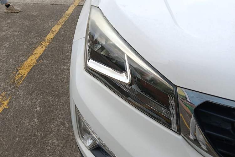 Used CHANGAN CS15 2016 1.5L Automatic Fashion Edition