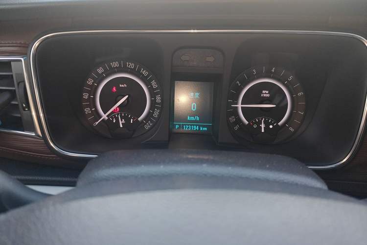 Used Buick GL8 2017 25S Luxury Version China V Standard