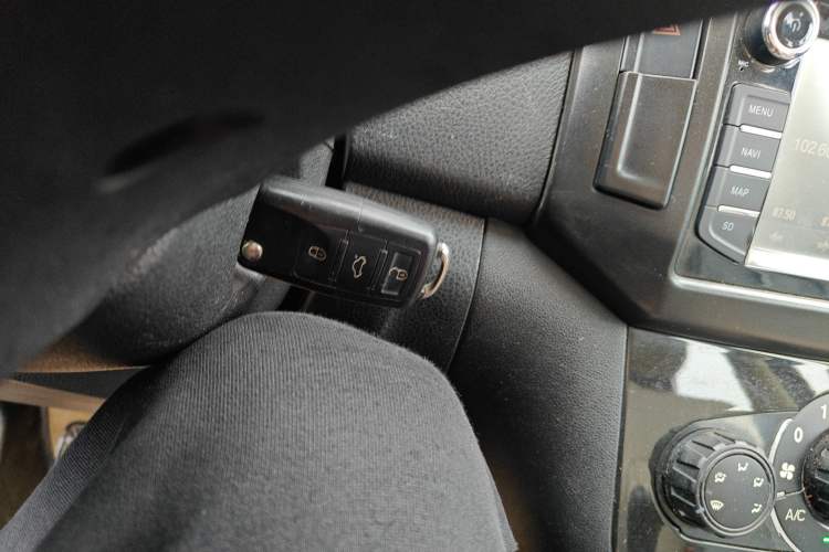 Used HYOSOW H2 2016 H2E 1.5L Elite Model BJ415B
