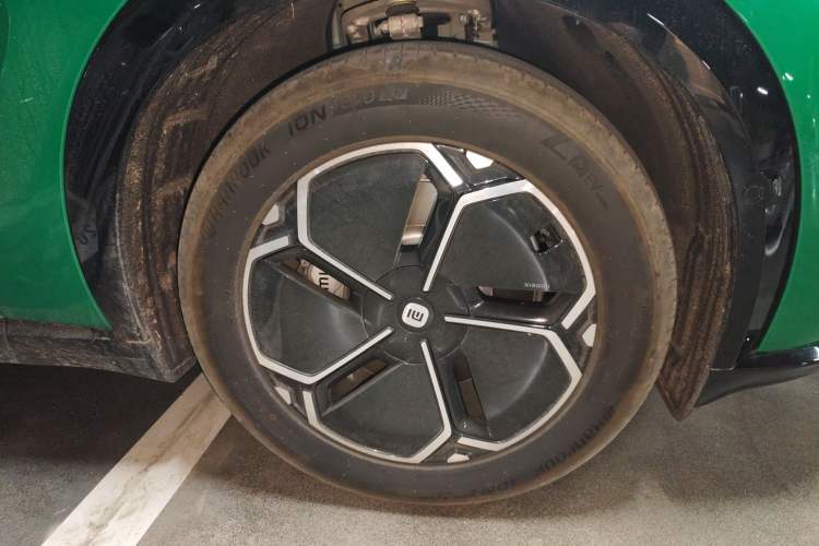 Used Xiaomi Auto YU7 2025 Ultra-Long Range Rear-Wheel Drive Version
