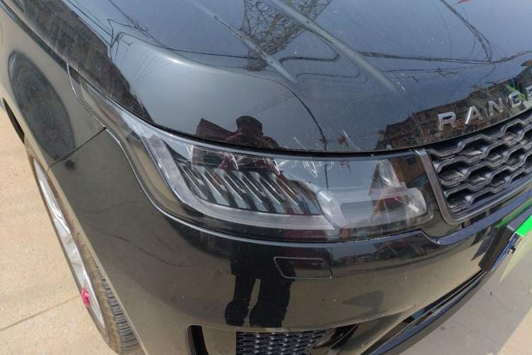 Used Land Rover Range Sport 2020 3.0 L6 HSE DYNAMIC
