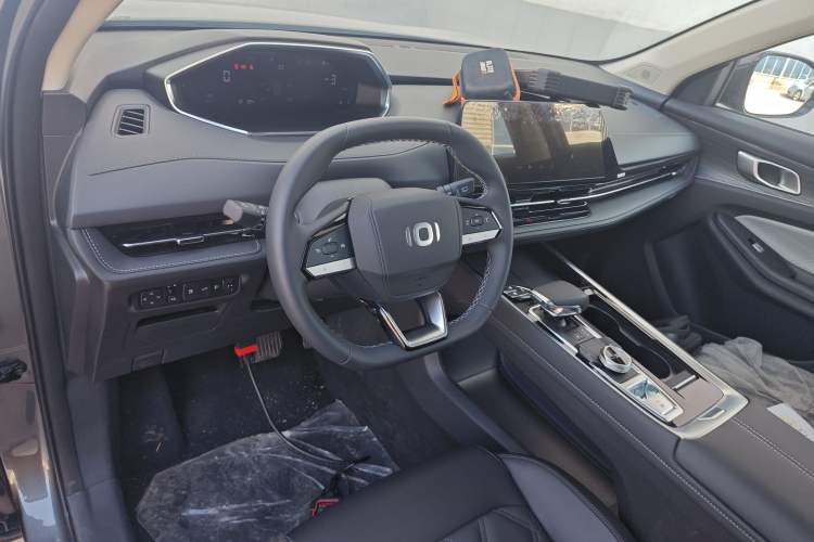 Used CHANGAN NEVO Q05 2023 60 Pro Center Console