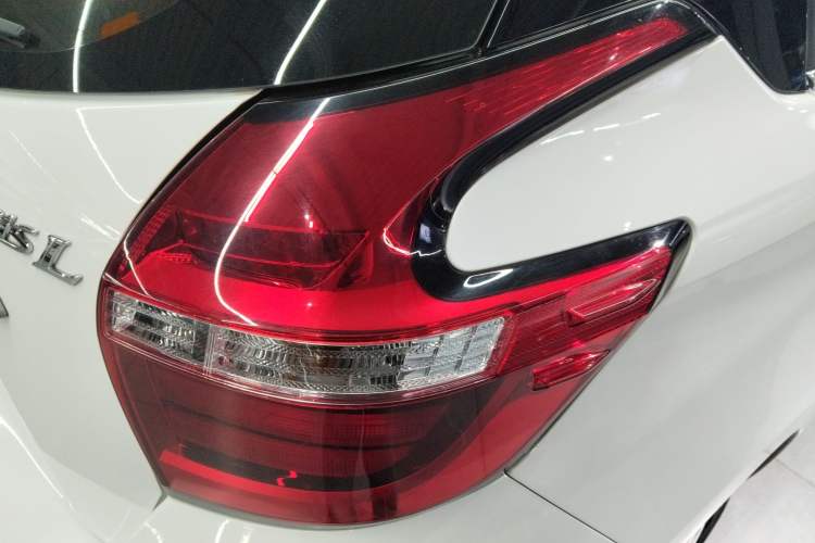 Used Toyota YARiS L Zhi Xuan 2016 Revised 1.5E CVT Charming Edition Right Rear Taillight