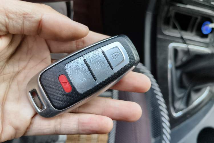 Used Zotye T600 2015 Family Edition 2.0T Manual Luxury Version
