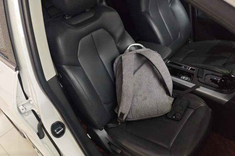 Used Soueast DX5 2019 1.5T CVT Luxury Model