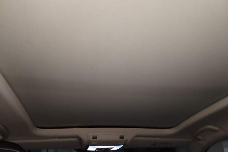 Used Volkswagen Phideon 2018 Revised Version 380TSI Two-Wheel Drive Business Edition Headliner