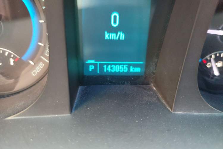 Used Buick GL8 2013 3.0L GT Luxury Business Haoya Edition
