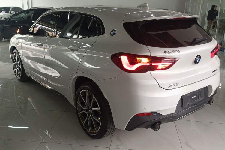 Used BMW X2 2023 sDrive 25i Shining Edition

