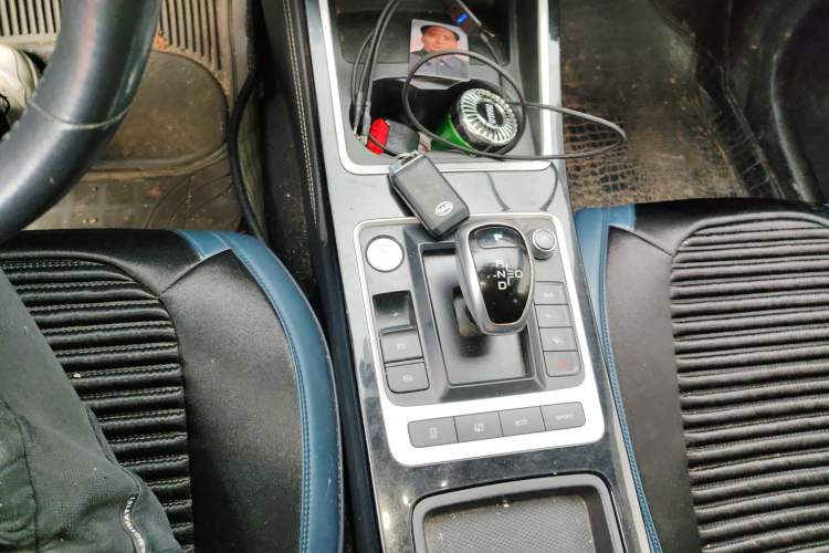 Used BYD Qin New Energy 2019 High-Range Luxury Model