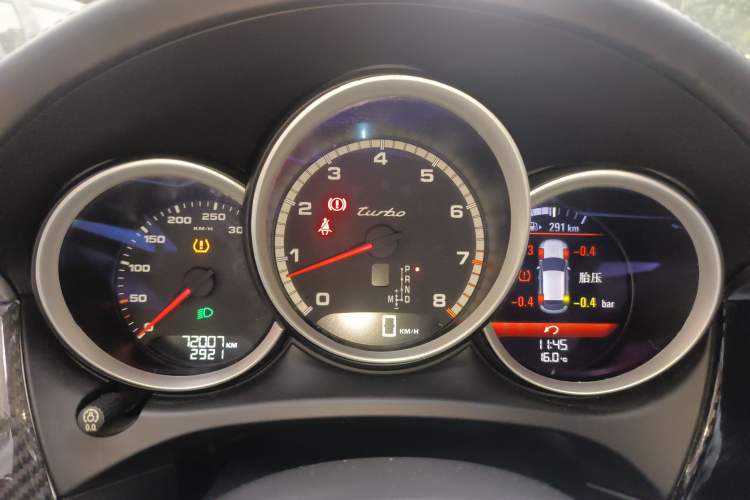 Used Porsche Macan 2014 Macan Turbo 3.6T Instrument Cluster