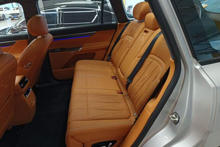 Used Dongfeng eπ eπ008 2025 210 Ultra Range-Extended Version 5 Seats
