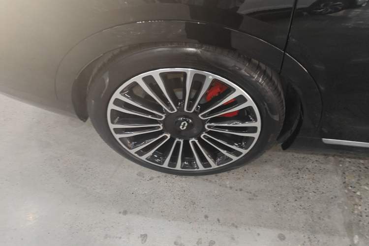 Used Hima AITO M9 2024 Range-Extended Ultra Version 42 kWh 6-Seater Model
