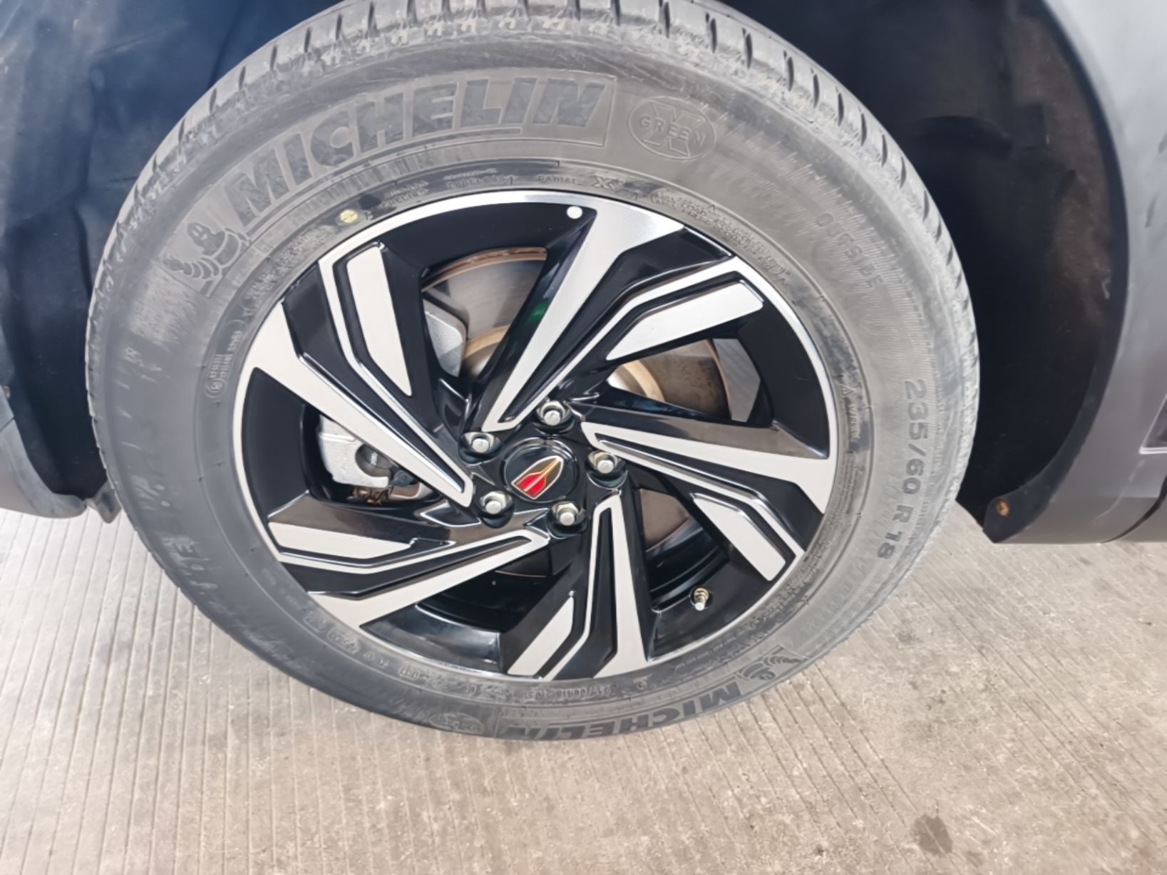 Hongqi HS5 2022 Revised Version 2.0T Smart Connect Flagship Edition — снимка 10