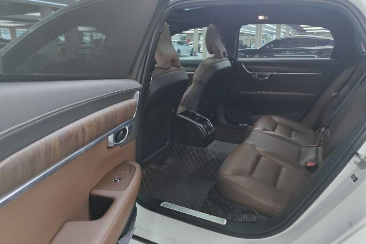 Used Volvo S90 2021 B5 Zhiyuan Luxury Edition