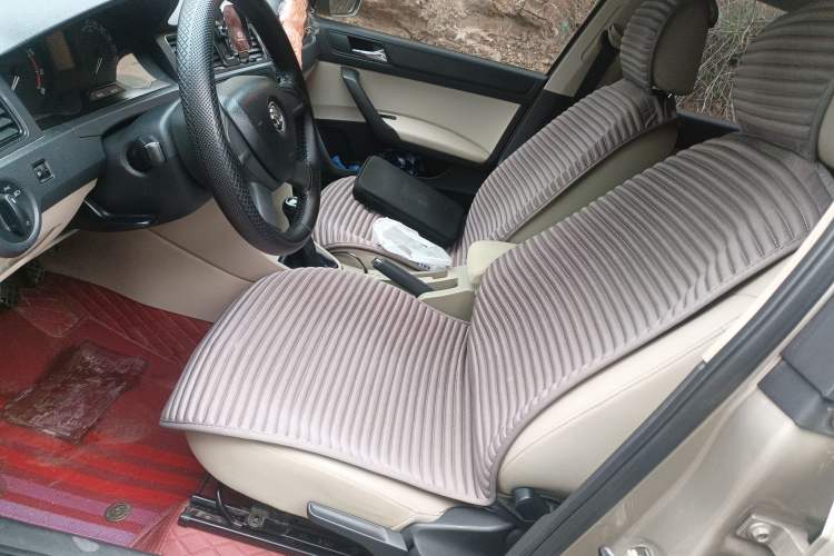 Used Skoda Rapid 2015 1.6L Manual Smart Selection Model Left Front Seat