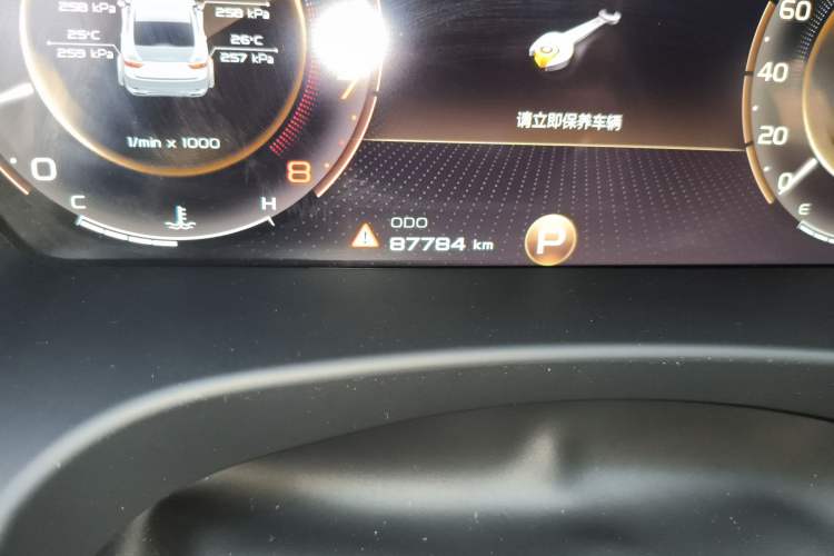 Used Geely Auto Emgrand GT 2021 1.8T National Style Edition Odometer Close Up