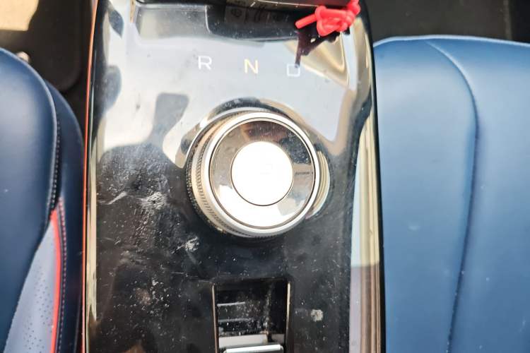 Used Geometry E Firefly 2022 401 km Linglong Tiger 4 Seats
