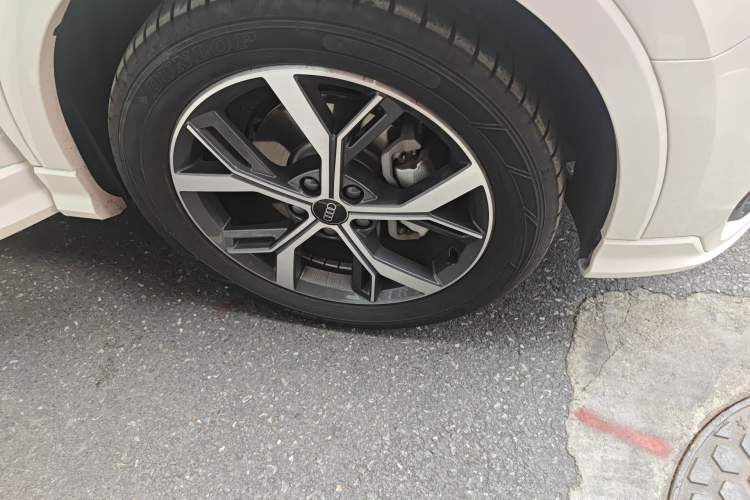 Used Audi Q3 Sportback 2022 40 TFSI Fashion Model Right Front Wheel Hub