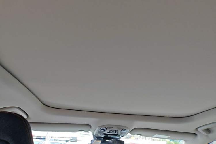 Used Lynk & Co 06 EM-P 2022 PHEV 84 km Range Pro Version
