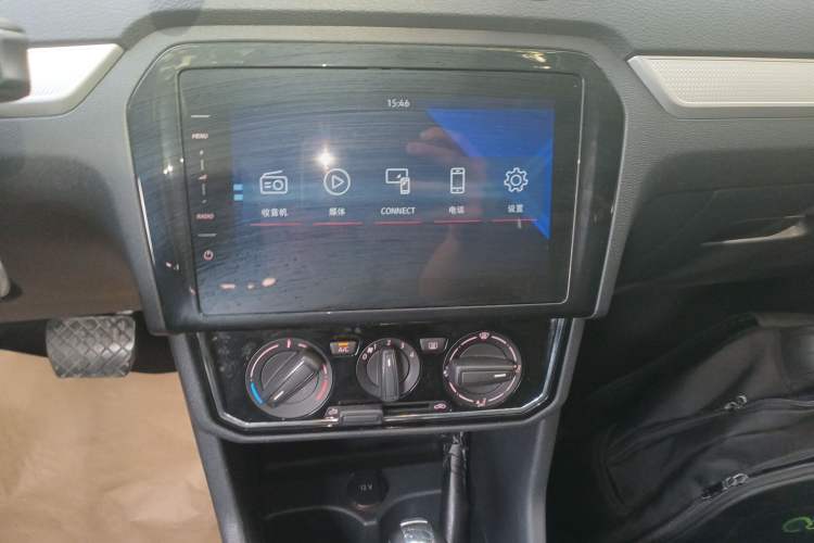 Used Jetta VA3 2019 1.5L Automatic Enjoyment Edition Audio And AC Panel