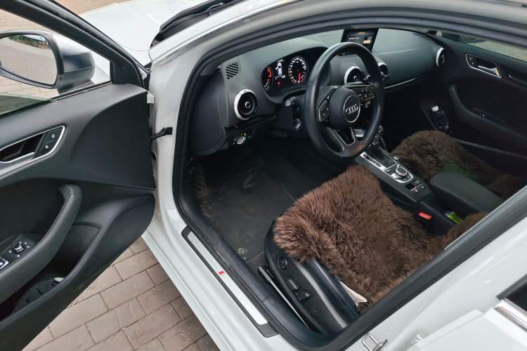 Used Audi A3 2020 Sportback 35 TFSI Fashion Edition China VI Emission Standard